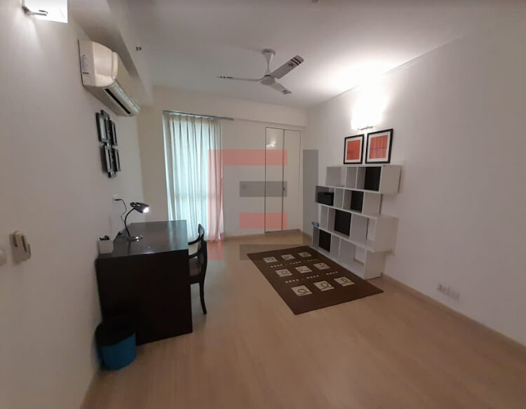 パークプレイス－4BHKアパートメント