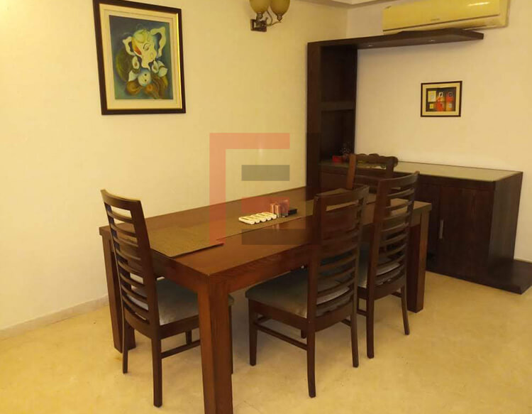 パークプレイス－4LDKアパートメント