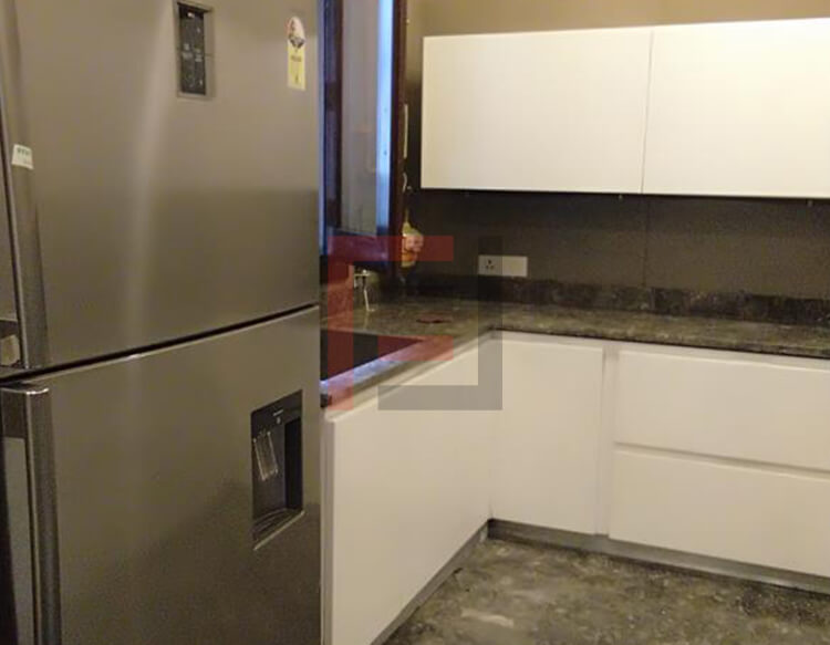 ヴァサントヴィハール、4LDKアパートメント