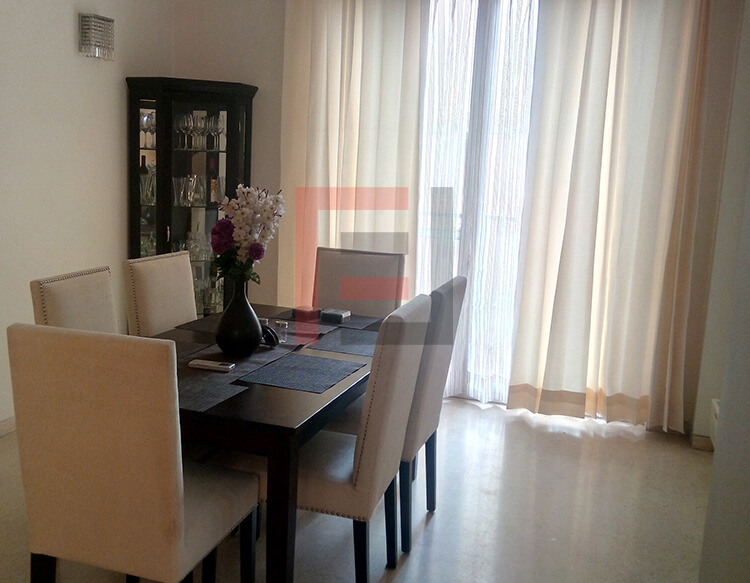 パームスプリングス－3LDKアパートメント