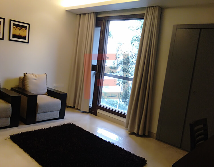 ヴァサントヴィハール－4LDKアパートメント