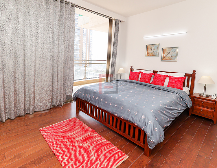 M3M ゴルフ ビュー エステート、3LDKのアパートメント